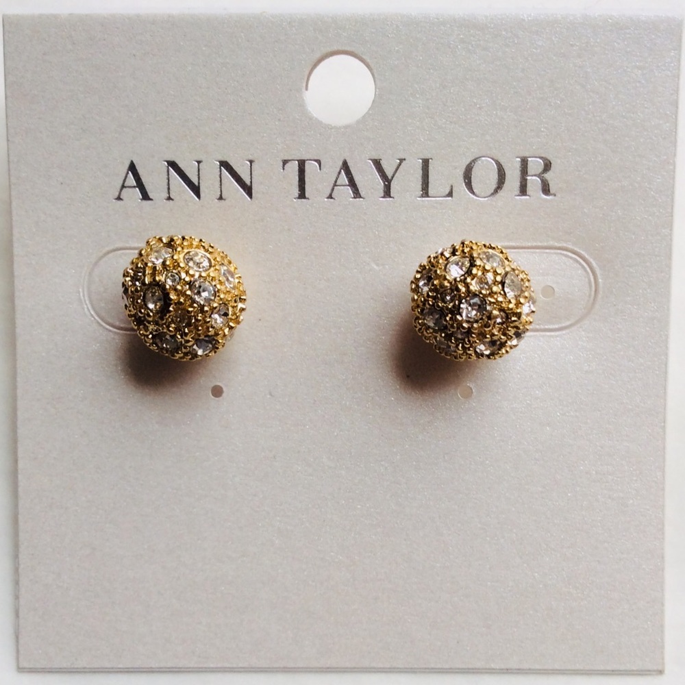 *NWT* Ann Taylor Earrings - Picture 2 of 4